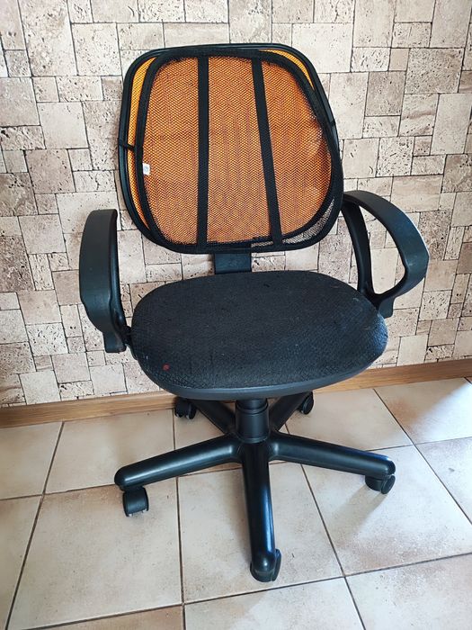 Компьютерный стул кресло