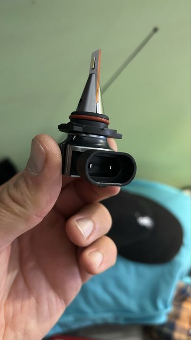 Світло лед HB3