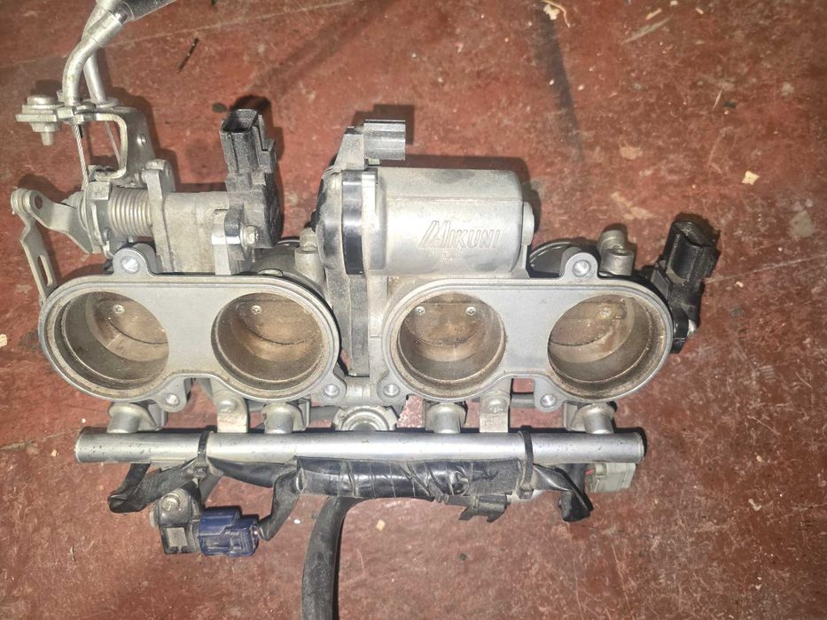 Блок-инжектор Yamaha R 1 2008 год.