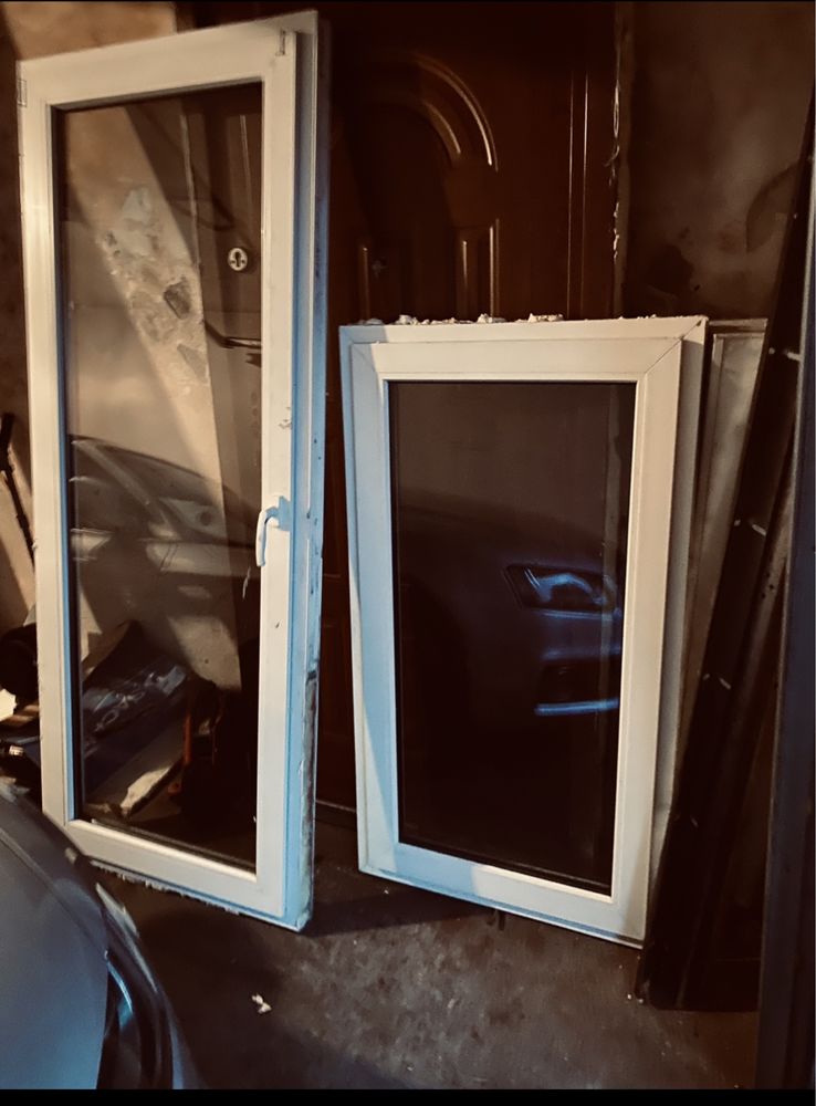 Drzwi PCV 80 lewe +witrynka