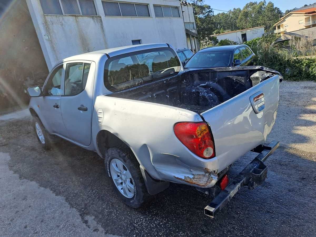 Mitsubishi L200  4x4  2008