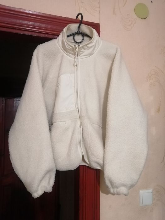 Жіноча куртка тедді біжева оверсайз Primark Cares