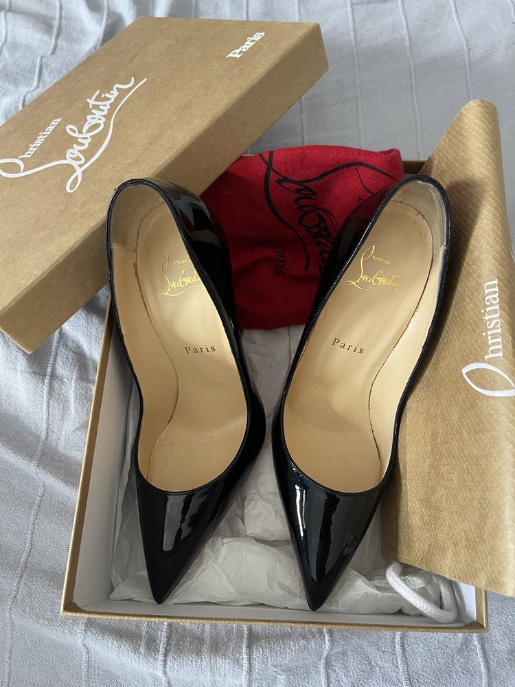 Sapatos alto Louboutin Original