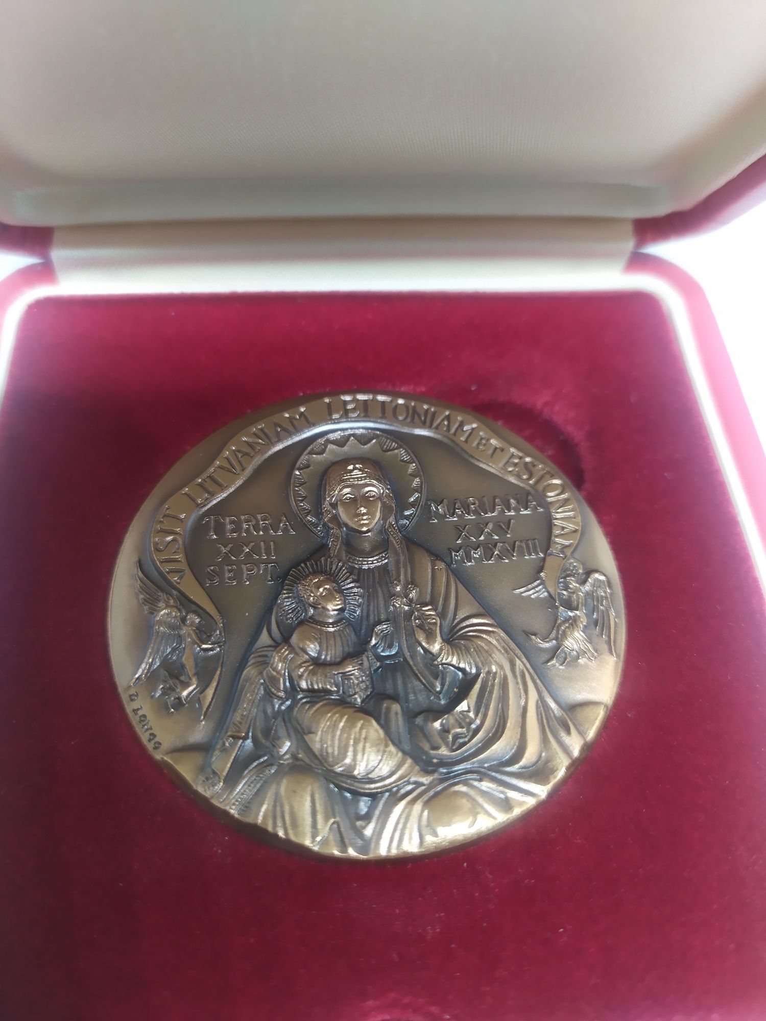 Papież Franciszek medal pielgrzymkowy Litwa, Łotwa i Estonia