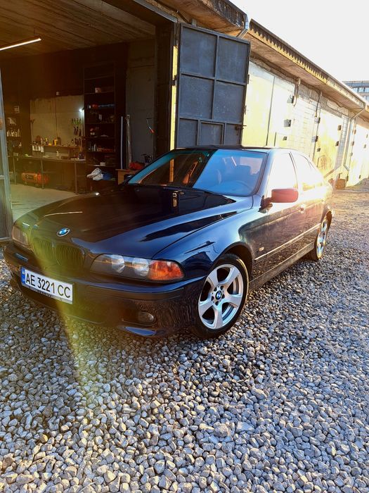 Продам бмв е 39 м52б25tu