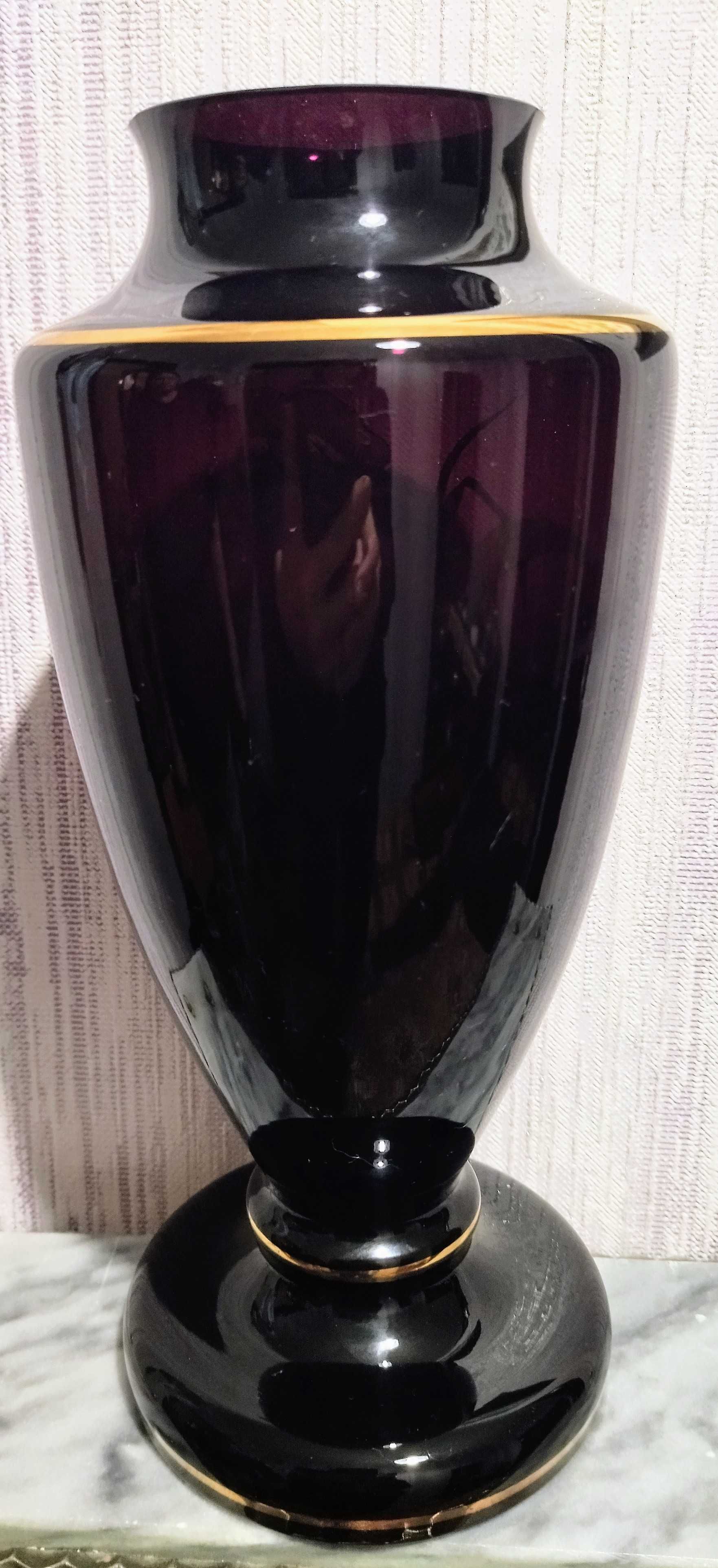 Ваза Бордо с каллами, Богемское стекло 80-е