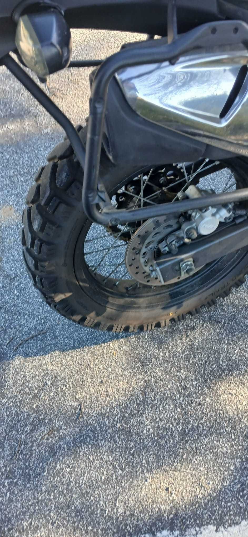 Transalp 700 XL em óptimo estado