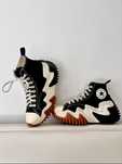 Converse All Star Chuck Taylor Run Motion