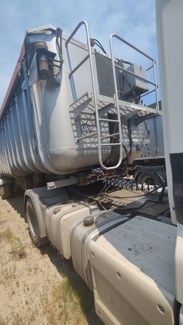 Зерновоз-напівпричеп Fruehauf D. 3 2008