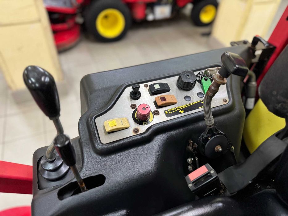 Traktorek kosiarka Gianni Ferrari Turbo 4 Kubota 44KM 4x4 CENA BRUTTO