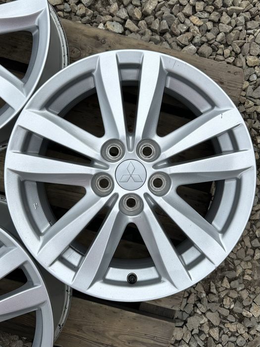 Диски R17 5x114,3 Mitsubishi ASX Outlander Lancer Grandis Pajero Pinin