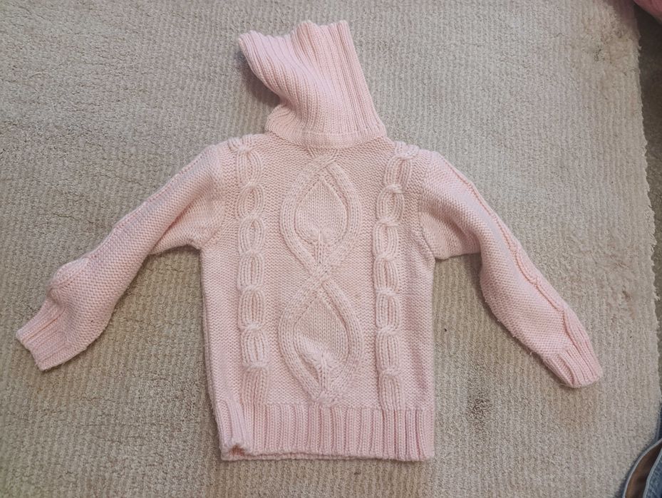 Віддам безкоштовно дитячі речі