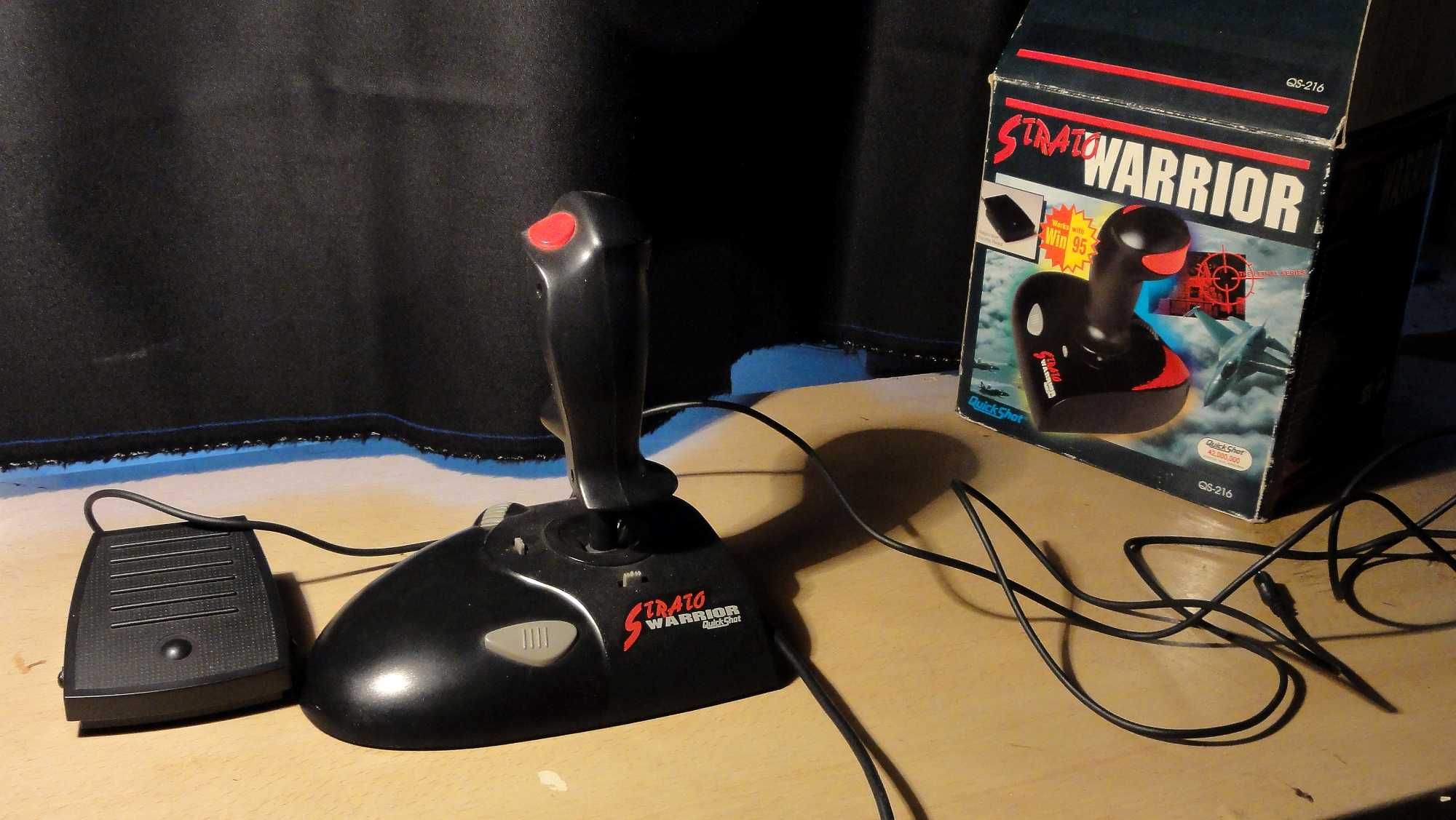 Joystick Quickshot Strato Warrior / retro