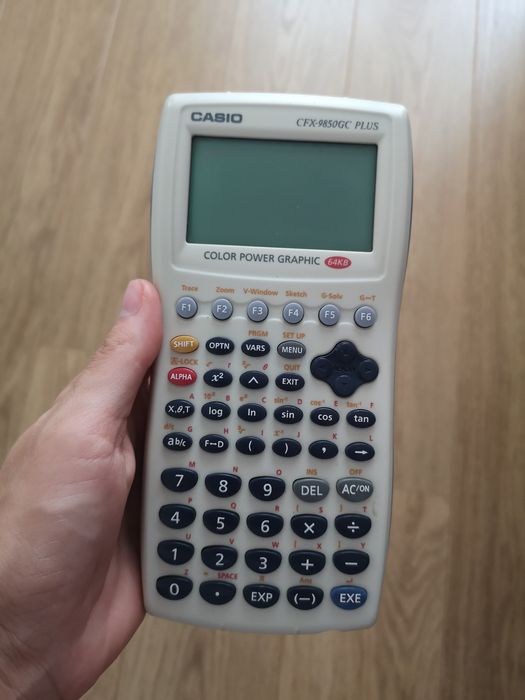 Calculadora gráfica Casio CFX-9850GC Plus para peças