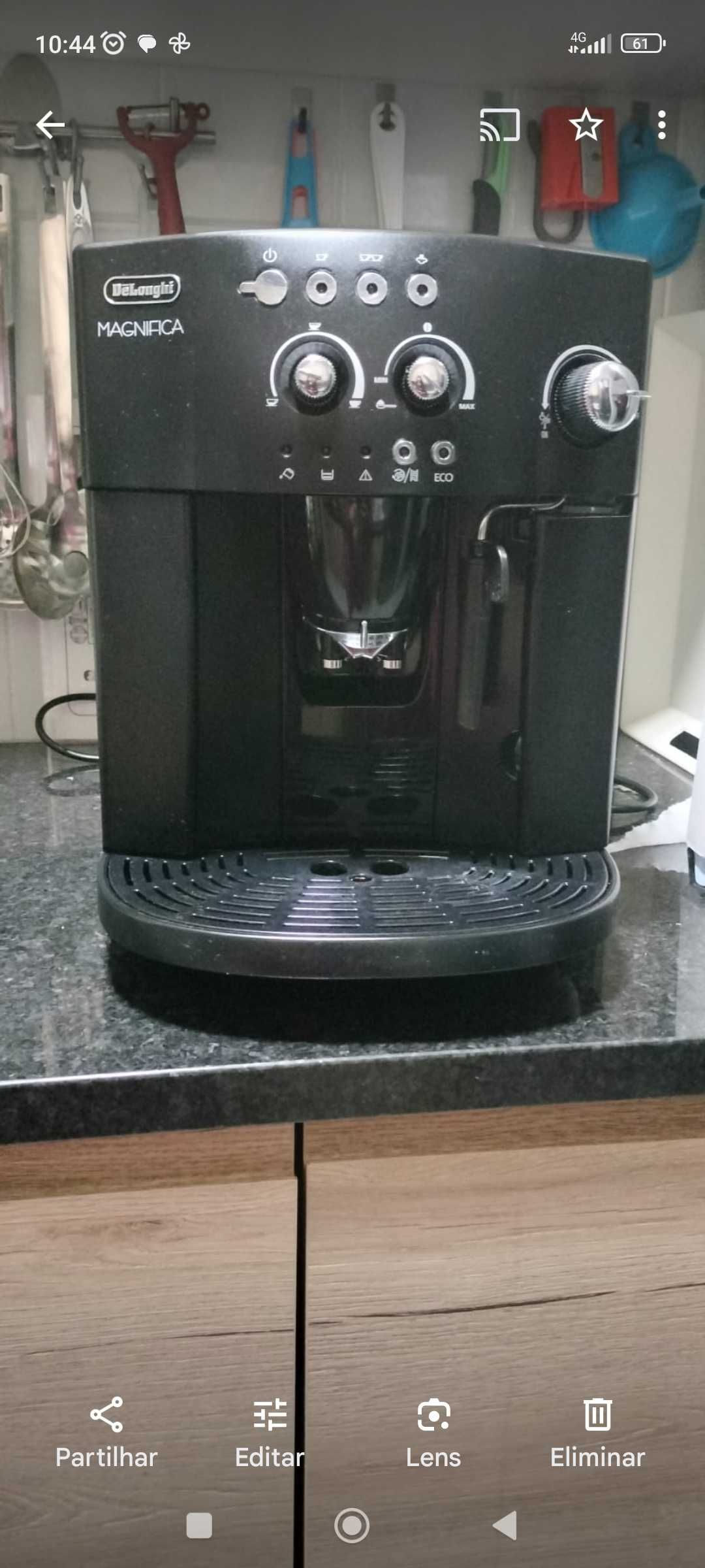 Máquina café delonghi com pouco uso