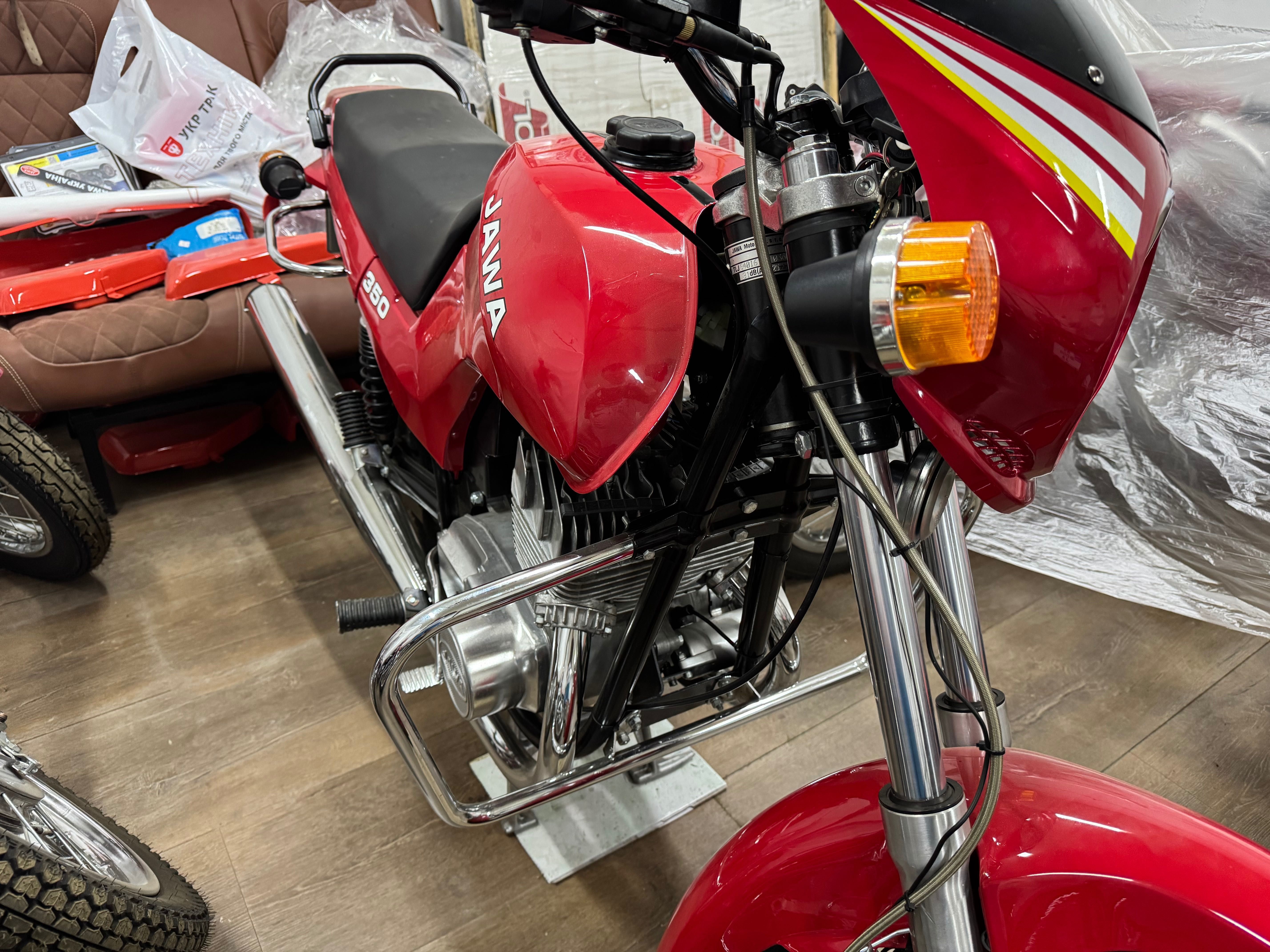 JAWA 640 Lux Retro Style