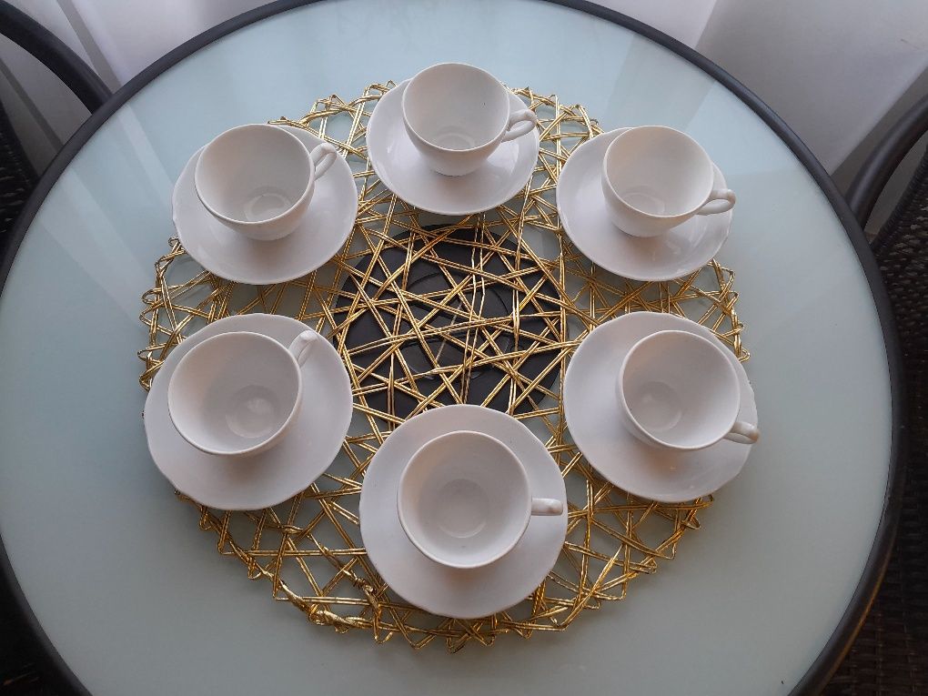 Porcelanowy zestaw do espresso 6 filiżanek i 6 spodków