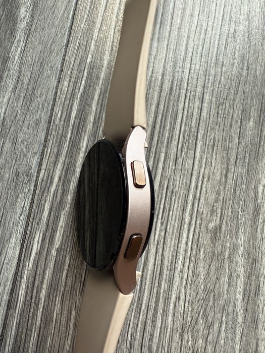 Samsung Galaxy Watch 4,  LTE