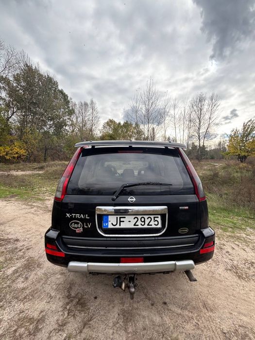 Nissan X-trail 2.2 дизель механика
