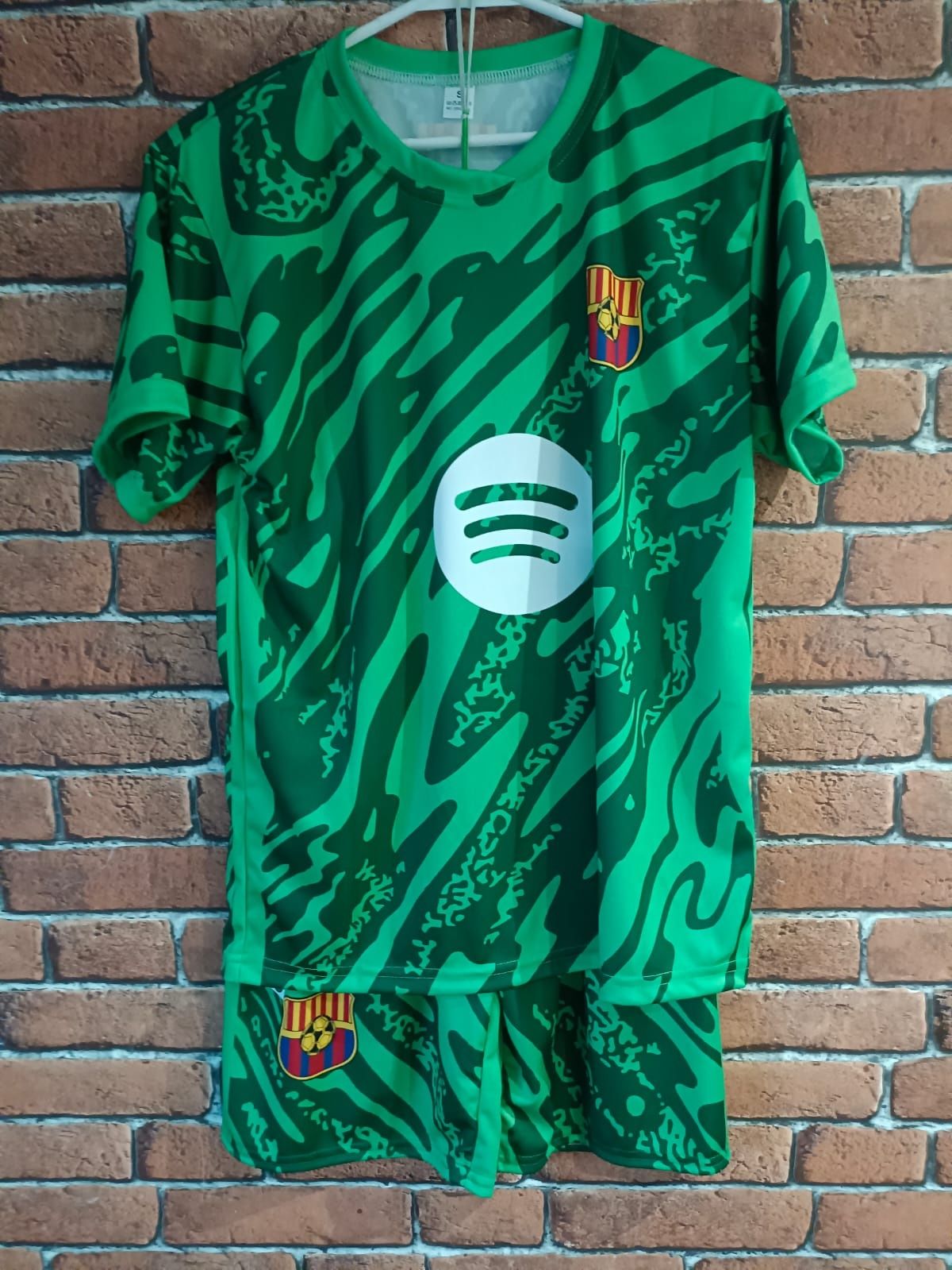Strój bramkarski dziecięcy FC Barcelona Szczęsny rozm. 164