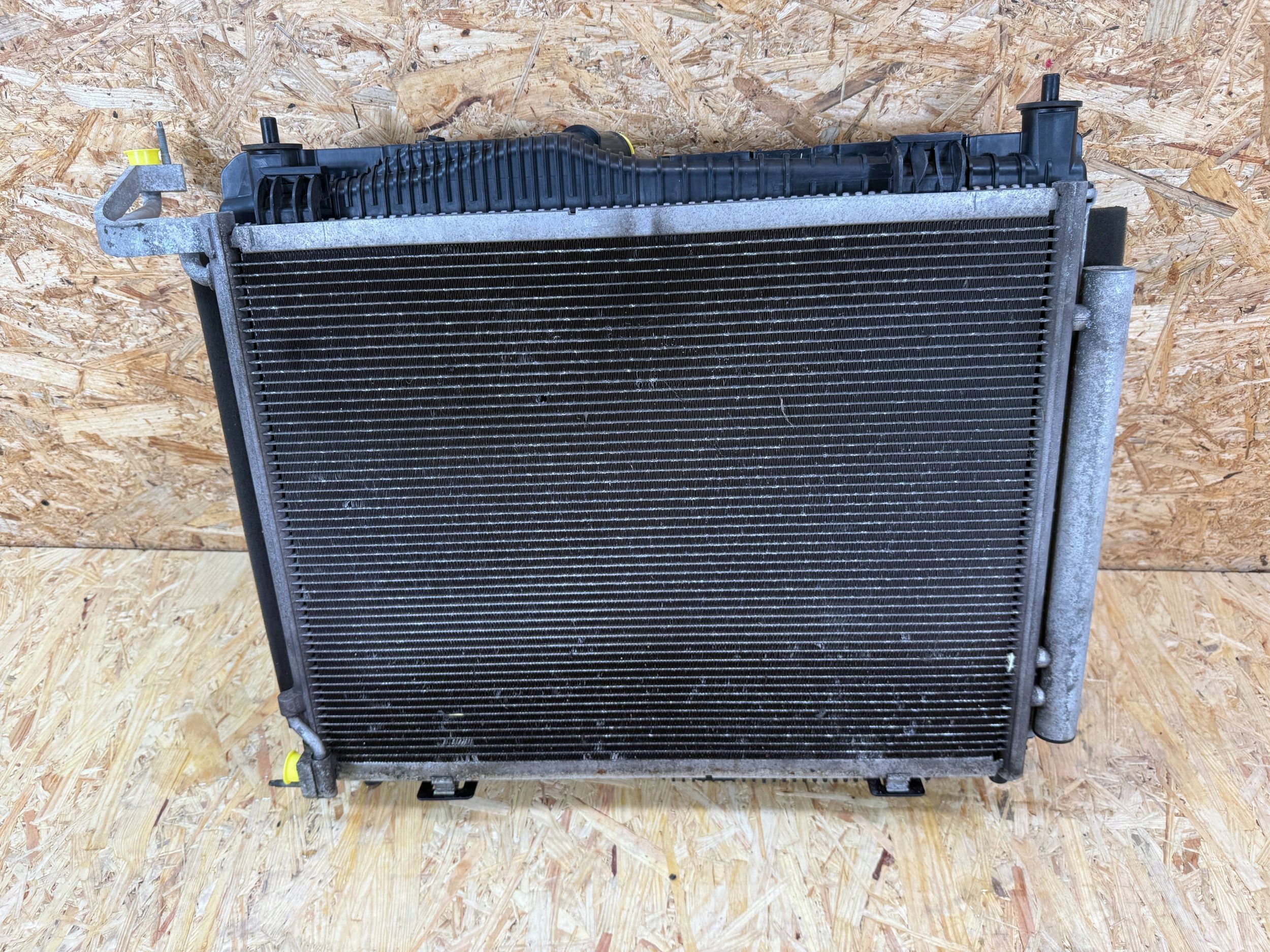 Komplet chłodnic chłodnice Wentylator Ford Fiesta MK8 Puma MK2 1.5D…