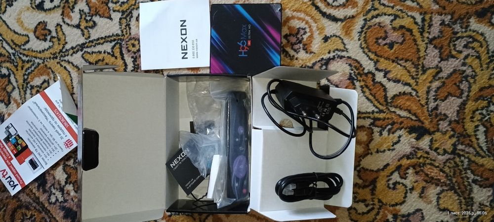 Продам та.тюнер смарт тв