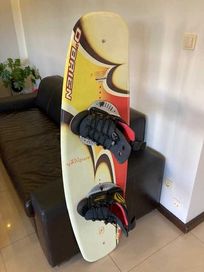 Deska Wakeboard używana w dobrym stanie POLECAM!!!