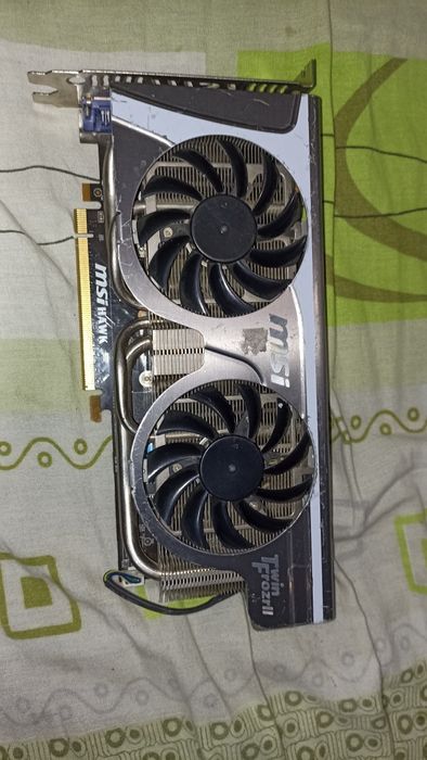 Видеокарта MSI GTX460
