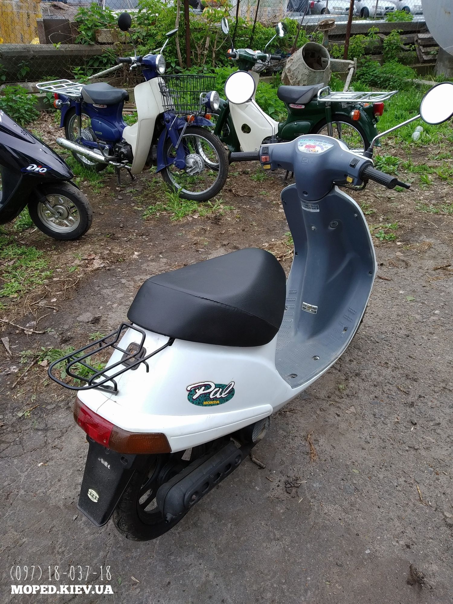 HONDA dio 27 pal white скутер мопед с контейнера