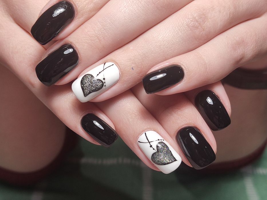 Манікюр, покриття гель лаком,  укріплення