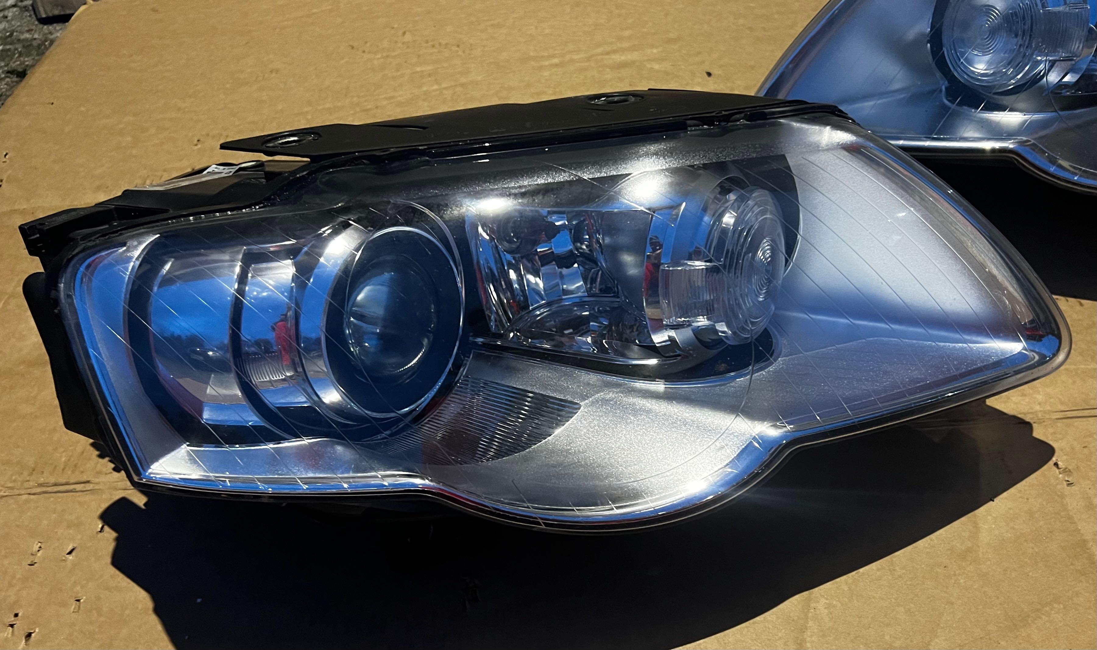 Reflektory Xenon Passat B6 komplet jak nowe