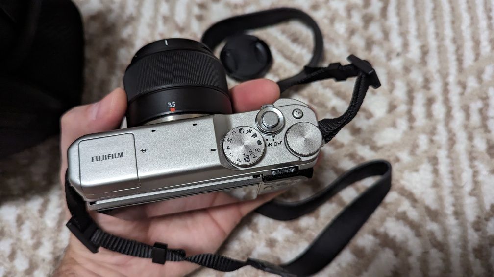 Фотоапарат Fujifilm X-A10 XC35F2