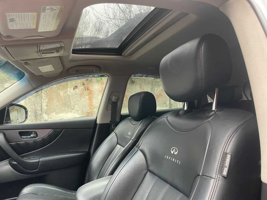 Продам Інфініті QX-70