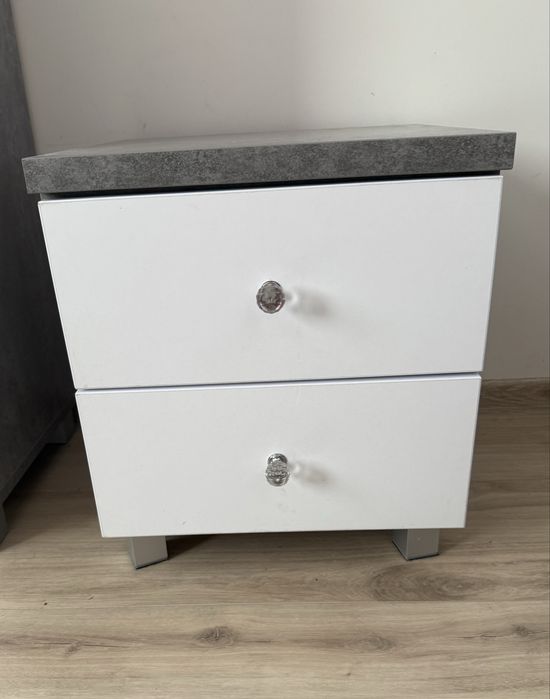 Komoda i szafki nocne