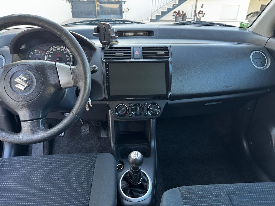 Suzuki Swift 1.3 I sport GPL