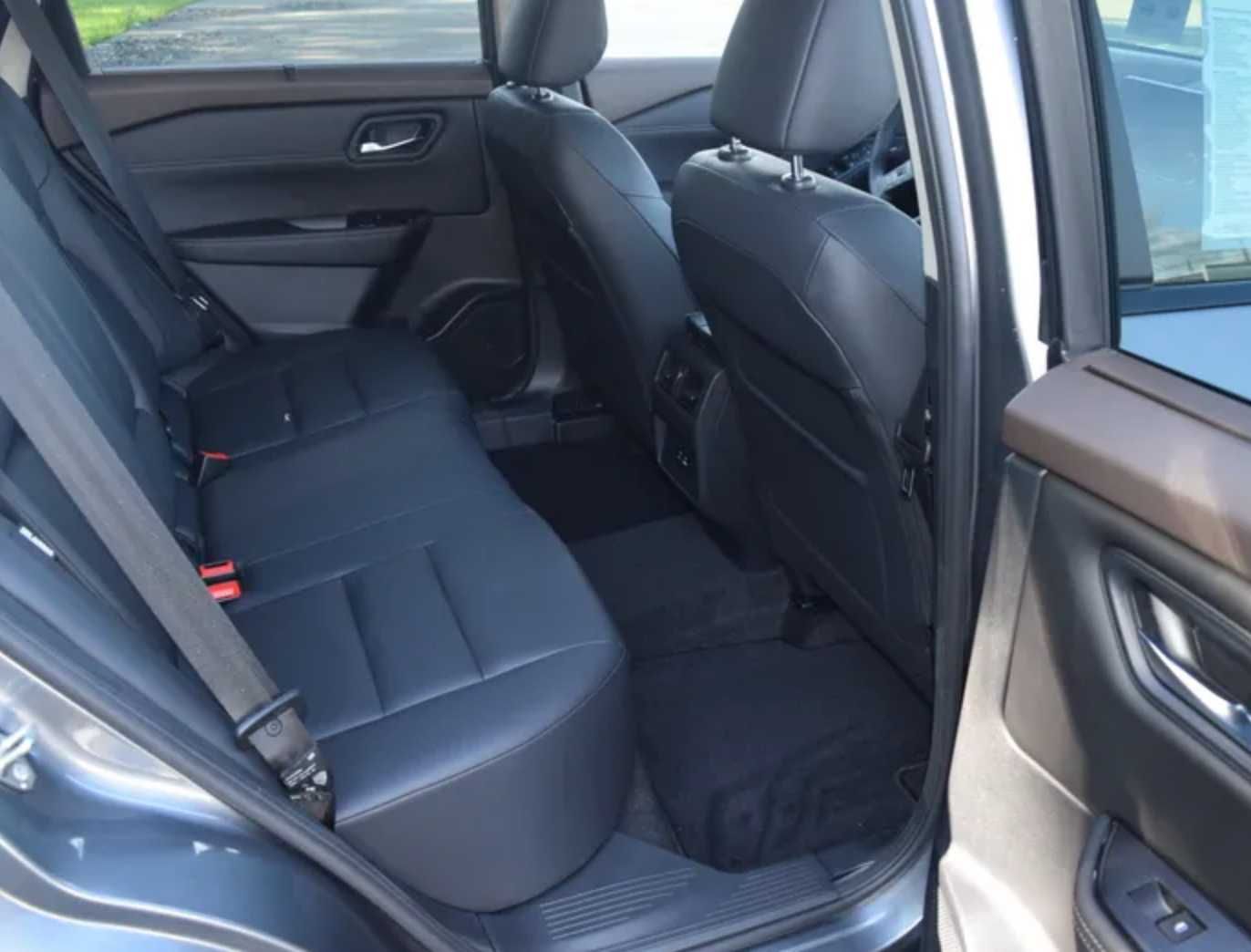 Nissan Rogue SL 2,5L AWD Ниссан Рог Ніссан РОГ США