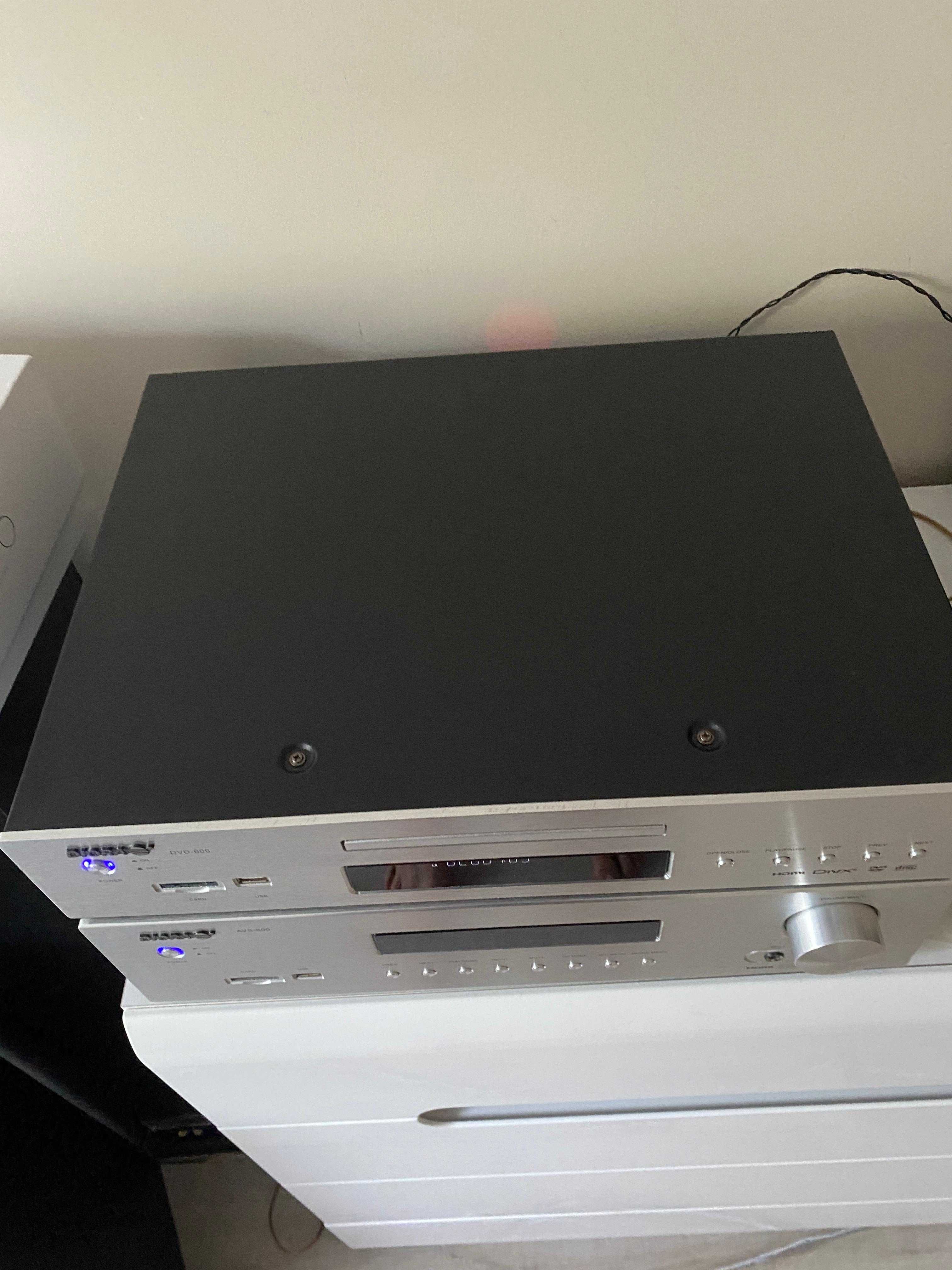 Wieża Diora AVS 600
