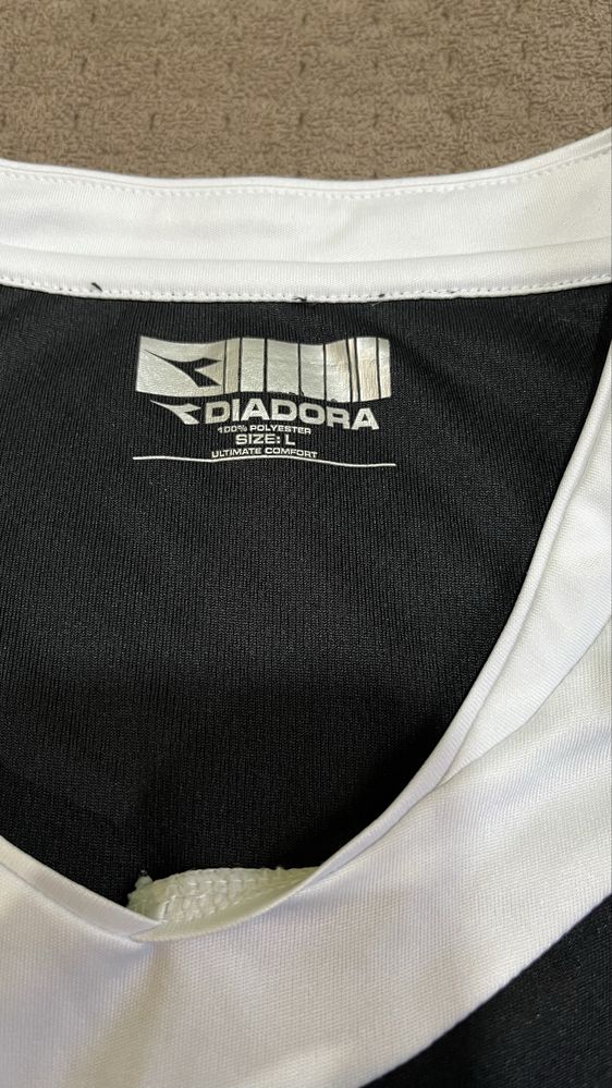 Футболка чоловіча розмір L Diadora
