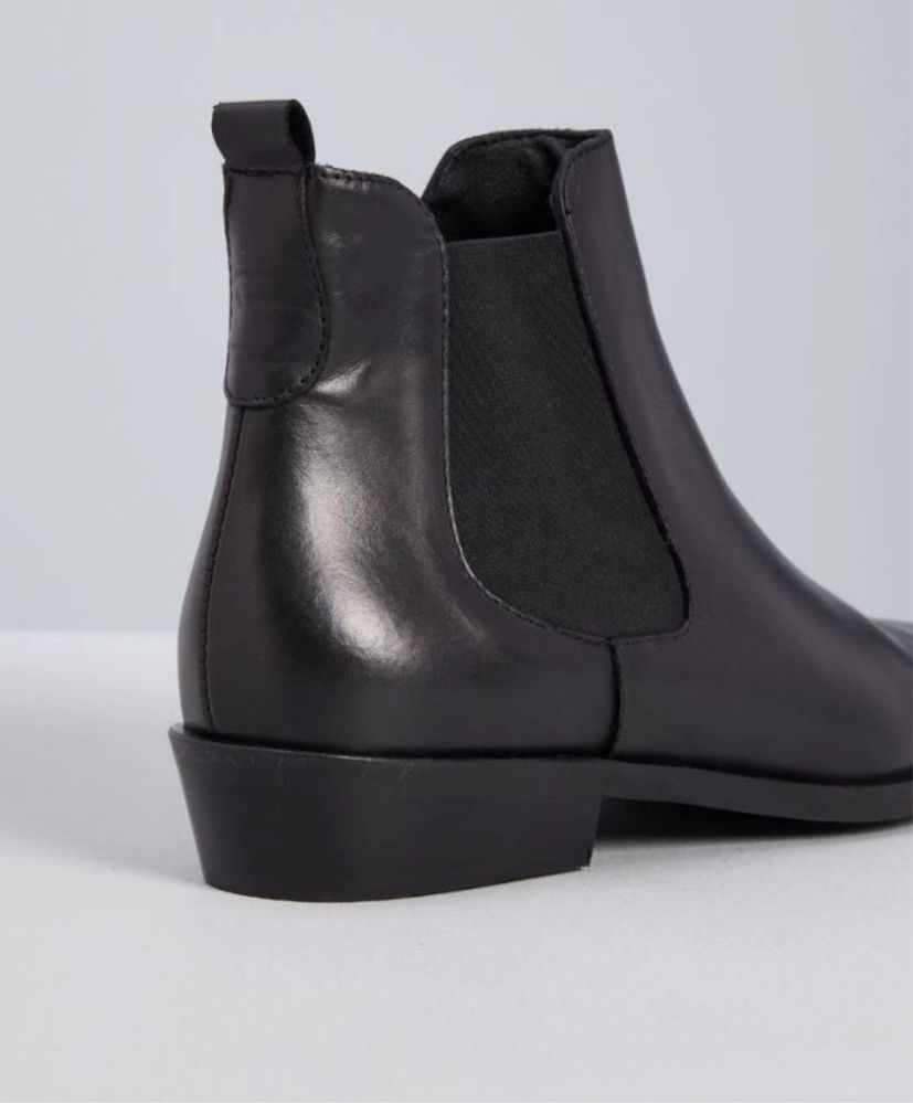 Чобітки MaxMara Чоботи