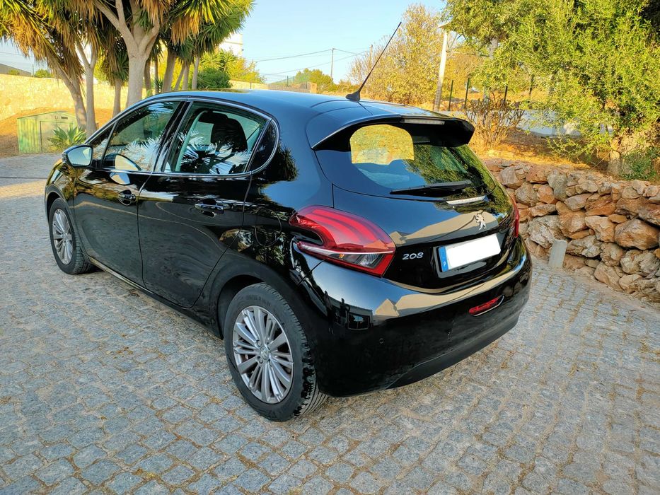 Peugeot 208 1.6 BlueHDi 2015