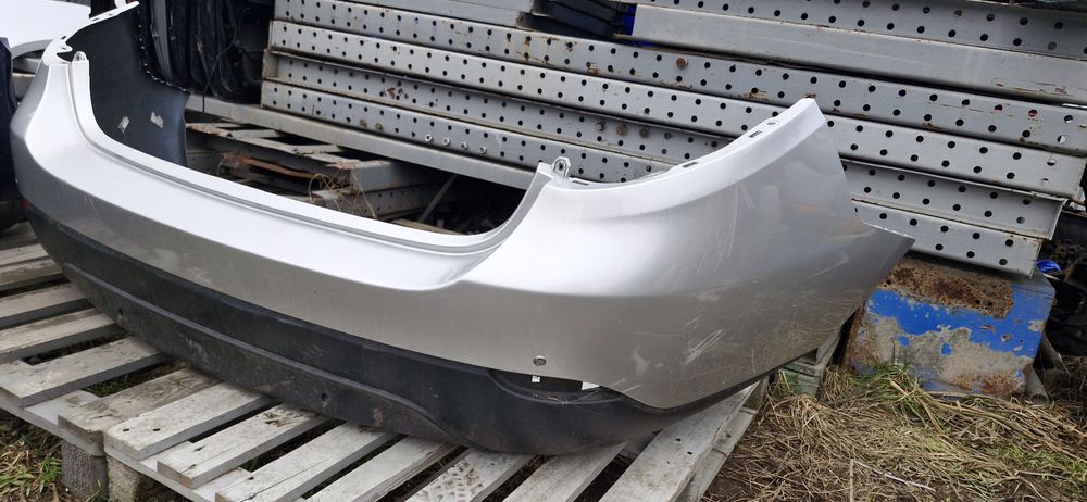 Задній бампер Рено Флюенс Z.E. електричка