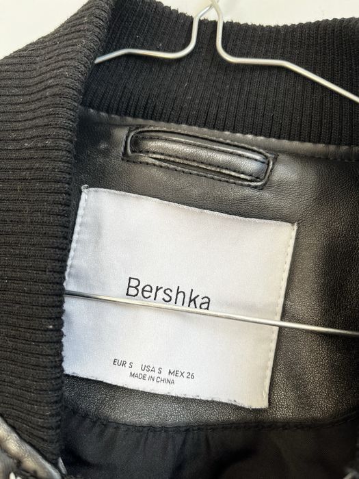 Bershka damska kurtka bomberka ze skóry ekologicznej khaki rozmiarS 36