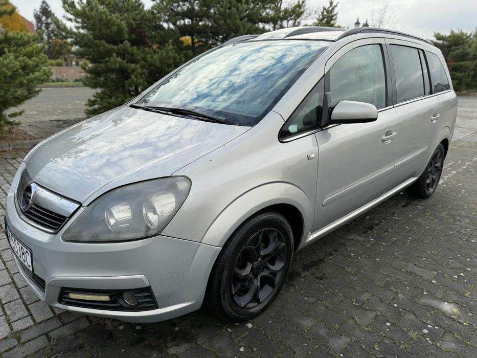 Zafira fajny stan