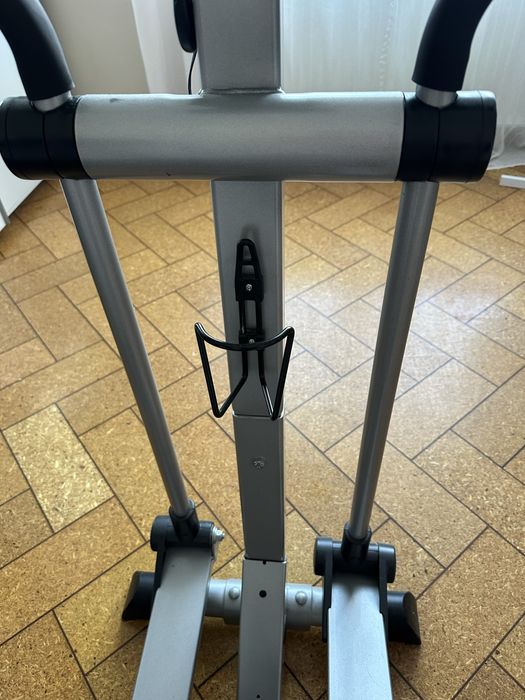 Orbitrek firmy Ketler bardzo masywnyjak nowy