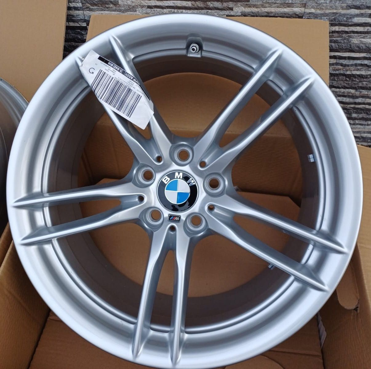 Nowa felga 9j et 29 bmw styling spoke wz 641M r19 m2 m3 m4 e60 e61 f30