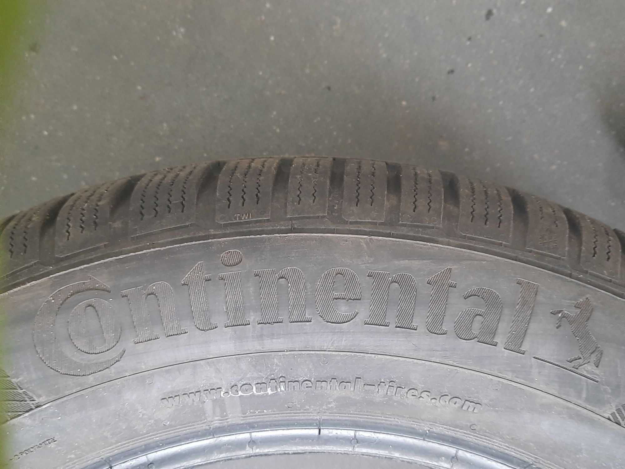 Opona 205/60R16 92H Continental WinterContact TS850P