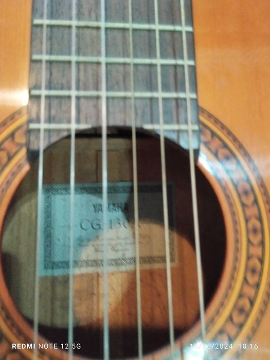 Guitarra acústica Marca Yamaha - Modelo CG-130 A