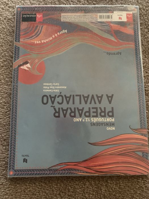 caderno de atividades de portugues-12 ano