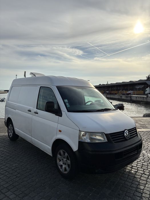 Mudanças e montagens em Lisboa e todo o País  – Removals / Fretes