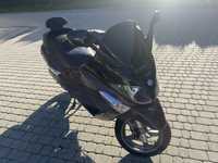 Skuter 125 PIAGGIO